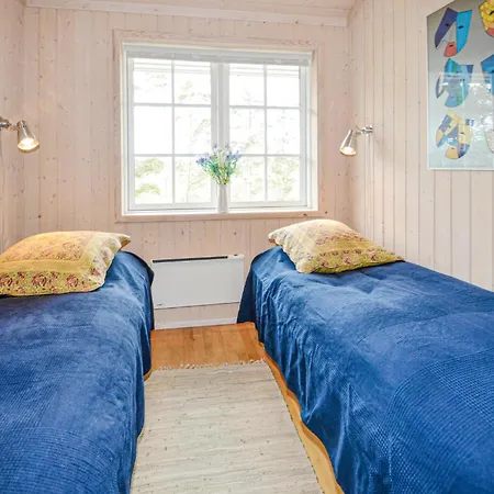 3 Bedroom Cozy Home In Ebeltoft