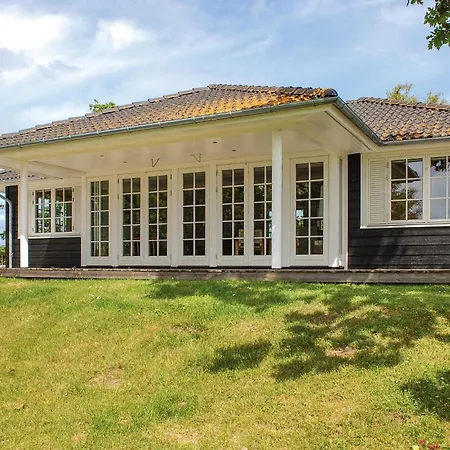 3 Bedroom Cozy Home In Ebeltoft * Эбельтофт